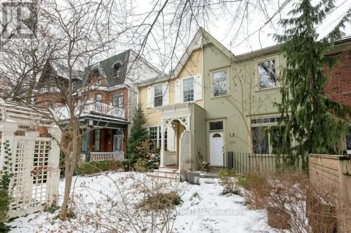 LOWER - 204 BERKELEY STREET, Toronto
