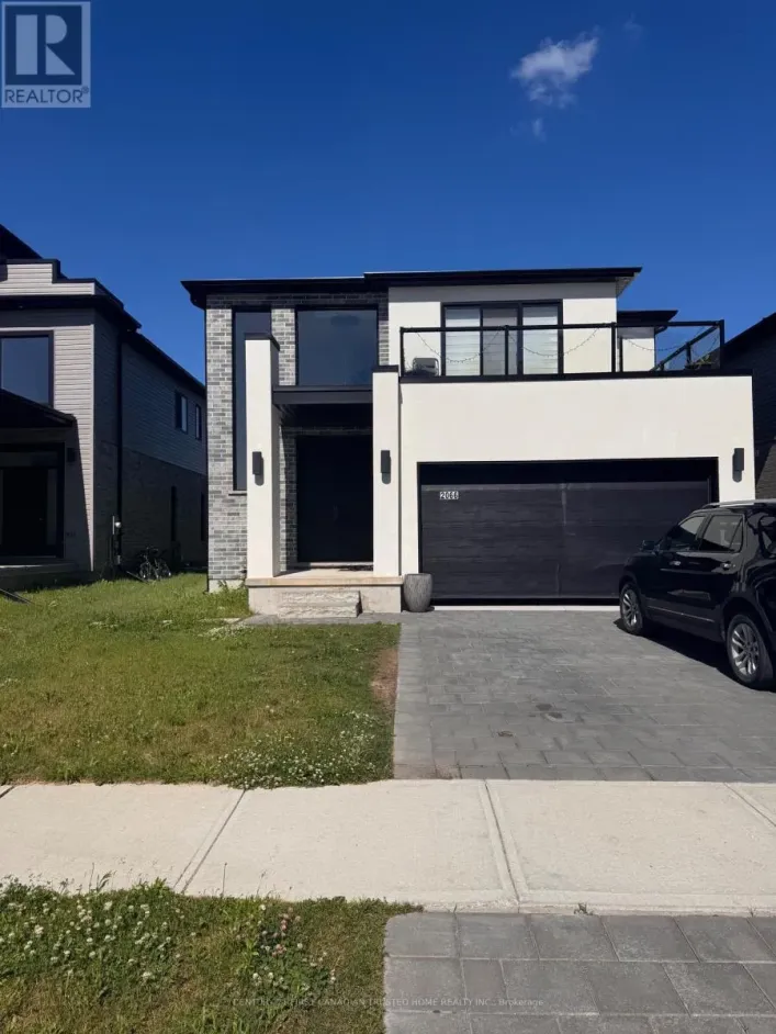 LOWER - 2066 SADDLEROCK AVENUE, London North