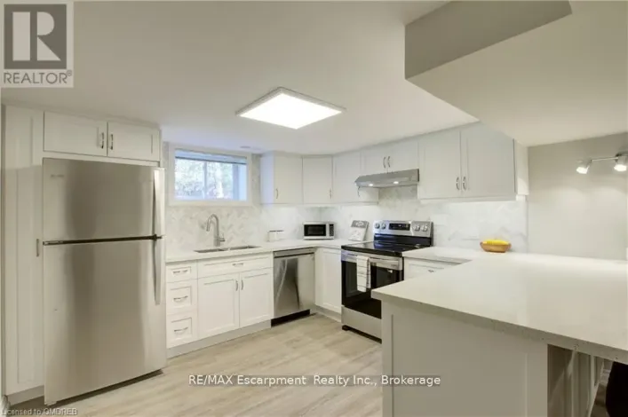 LOWER - 2093 MAPLEWOOD DRIVE, Burlington