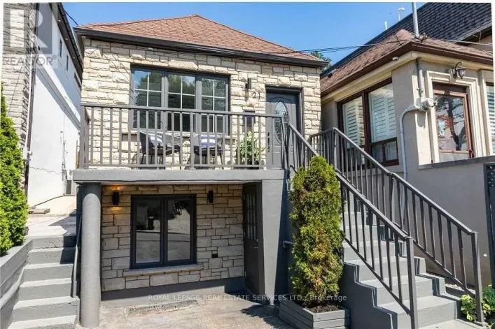 LOWER - 21 HAVERSON BOULEVARD, Toronto