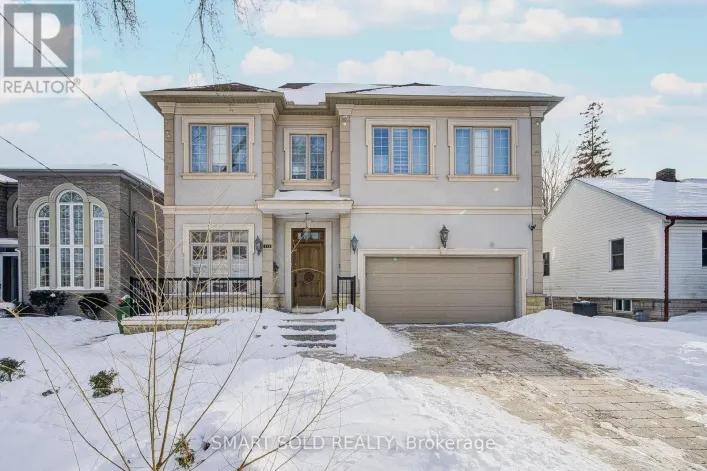 LOWER - 213 MAPLEHURST AVENUE, Toronto