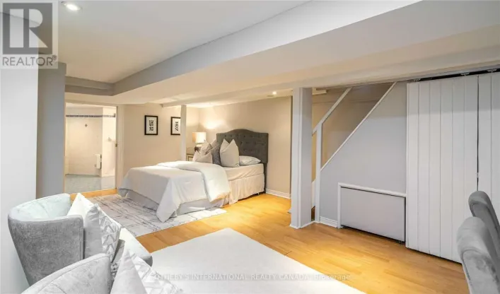 LOWER - 213 SHAW STREET, Toronto