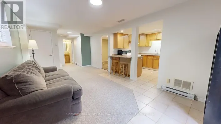LOWER - 22 MOSS PLACE, Guelph