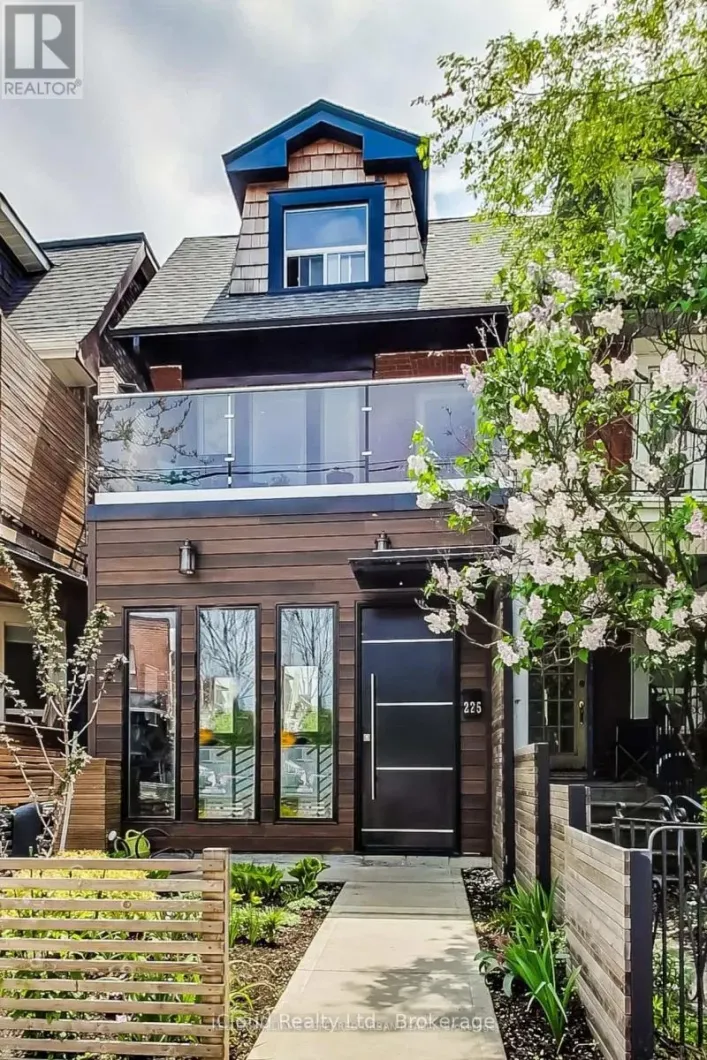 (LOWER) - 225 WALLACE AVENUE, Toronto