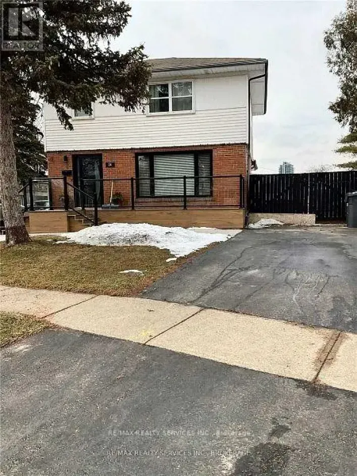 LOWER - 24 MORPETH ROAD, Brampton
