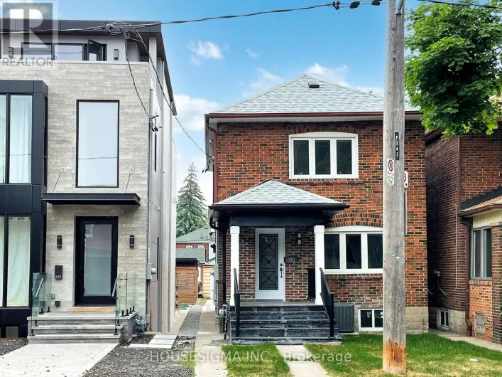 LOWER - 243 WINDERMERE AVENUE, Toronto