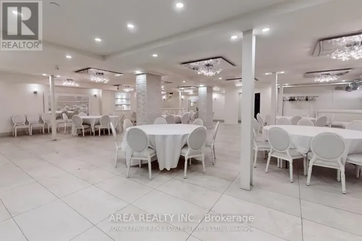 LOWER - 2472 YONGE STREET, Toronto