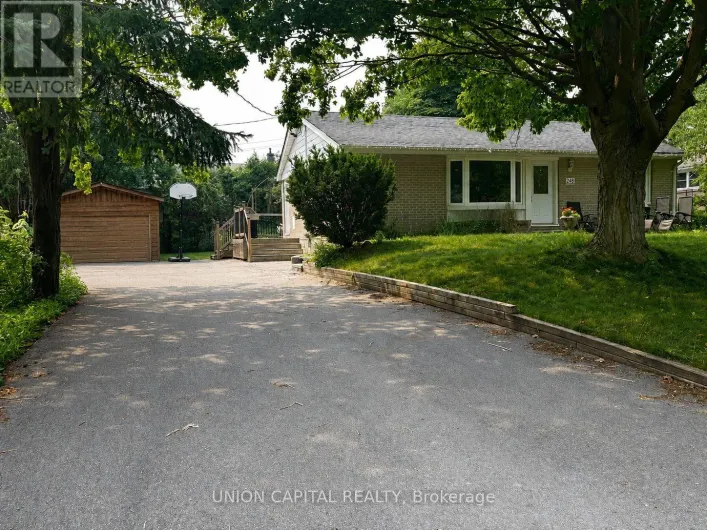 LOWER - 248 JAMES AVENUE, Newmarket