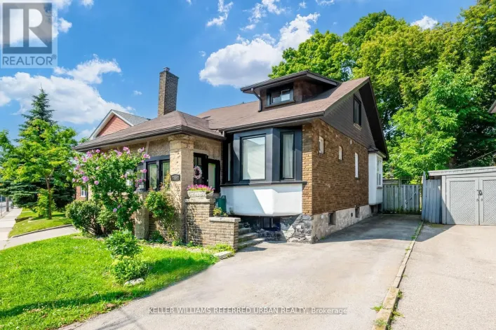 LOWER - 2556 LAKE SHORE BOULEVARD W, Toronto