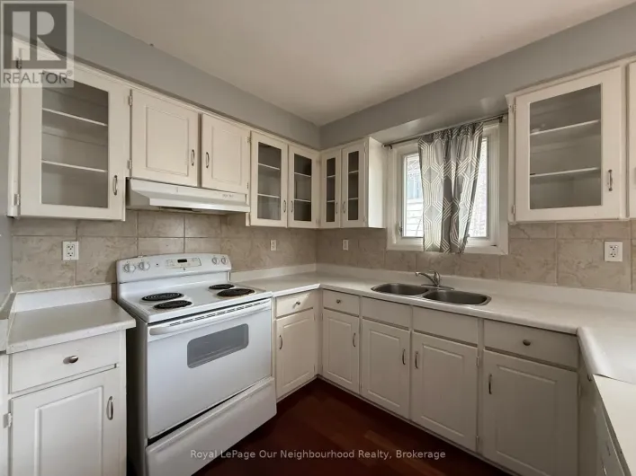 LOWER - 2625 LUNDENE ROAD, Mississauga