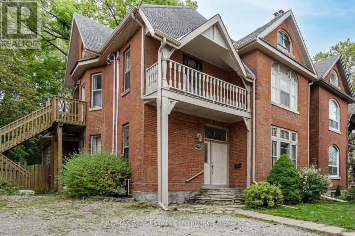 LOWER - 267 ABERDEEN AVENUE, Hamilton