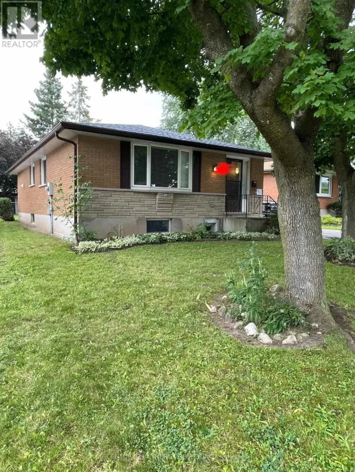 House for rent: LOWER - 275 TOLL GATE BOULEVARD, Waterloo