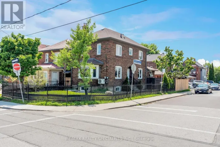 LOWER - 290 WESTMOUNT AVENUE, Toronto