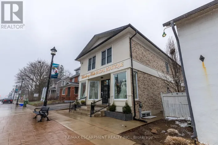 LOWER - 295 DUNDAS STREET, Hamilton