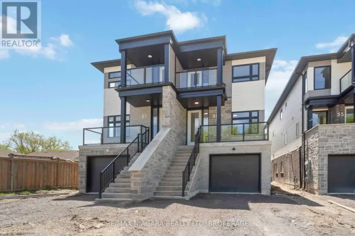 LOWER - 31 SUPERIOR STREET, Welland