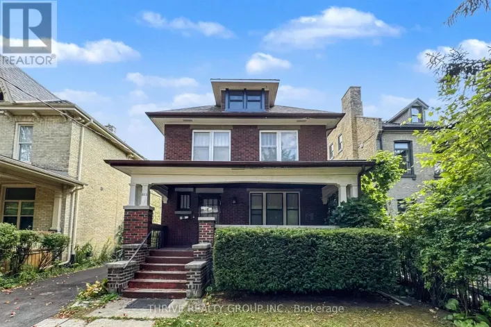 LOWER - 311 PICCADILLY STREET, London East