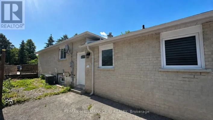 LOWER - 32 STEWART AVENUE, New Tecumseth