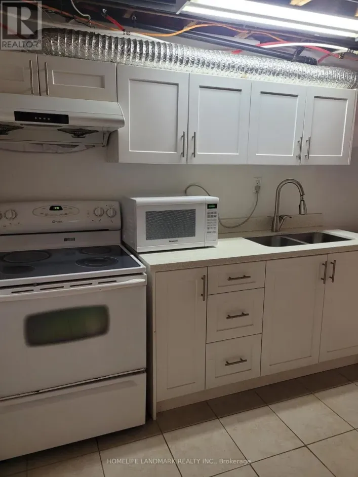 LOWER - 3249 OAKGLADE CRESCENT, Mississauga