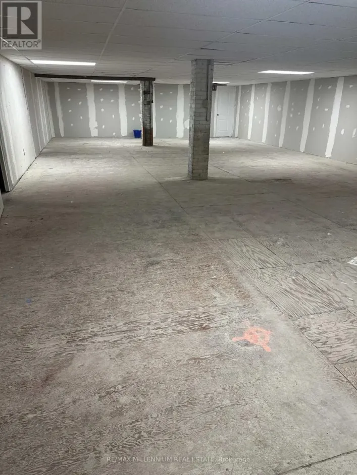 LOWER - 3832 BLOOR STREET W, Toronto