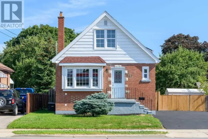 LOWER - 387 UPPER GAGE AVENUE, Hamilton