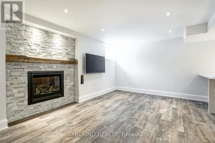 LOWER - 40 VICTOR AVENUE, Toronto