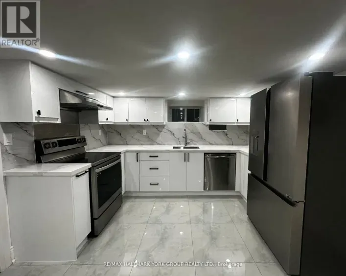LOWER - 420 OSBORNE STREET, Brock