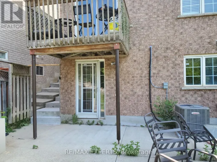 LOWER - 43 EASTVIEW GATE, Brampton