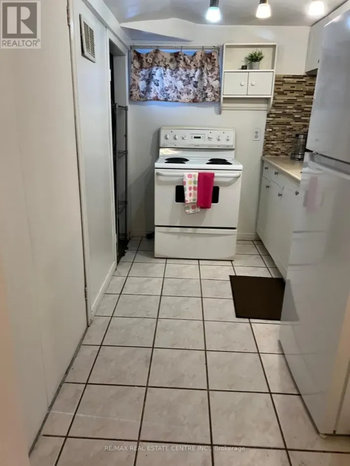 LOWER - 45 AUTUMN BOULEVARD, Brampton