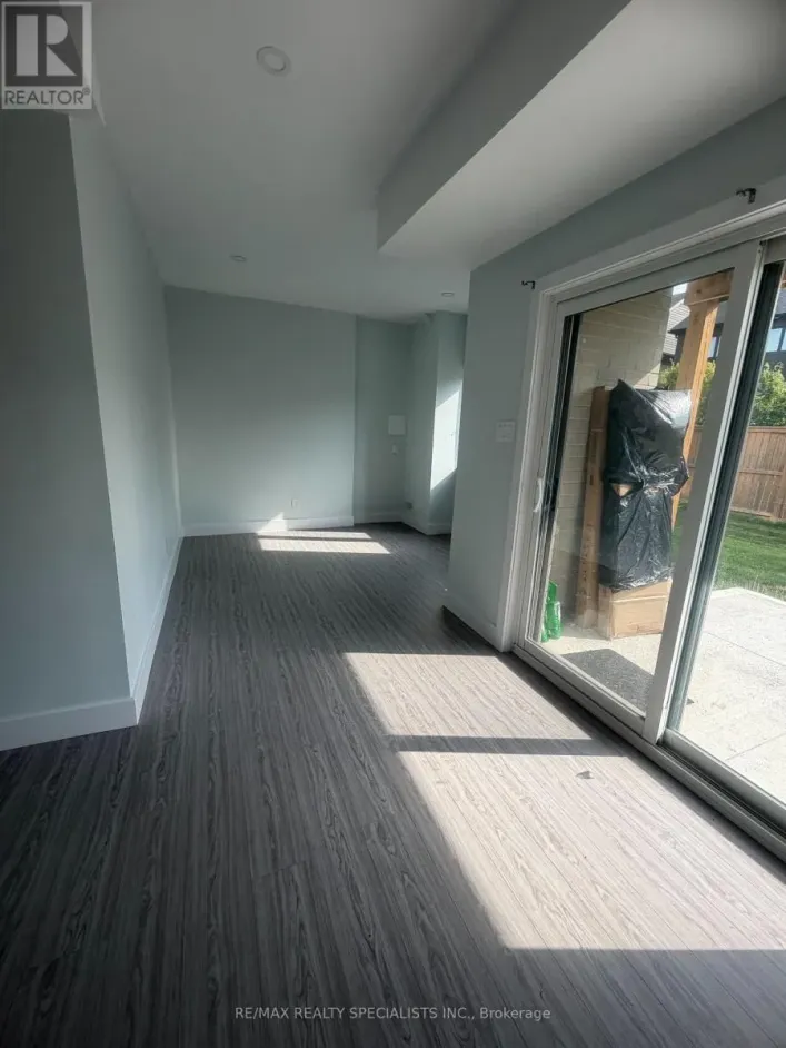 LOWER - 45 FERRIS CIRCLE, Guelph