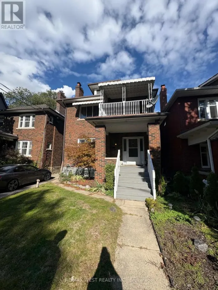 LOWER - 450 GLENLAKE AVENUE, Toronto