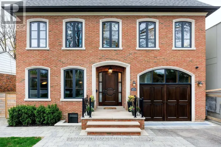 LOWER - 4673 DUNDAS STREET W, Toronto