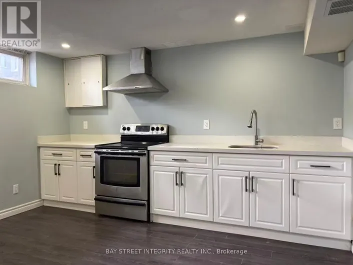 LOWER - 49 VIAMEDE CRESCENT, Toronto