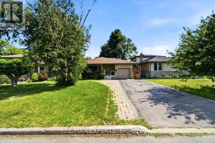 LOWER - 51 CLIFTON AVENUE, Toronto