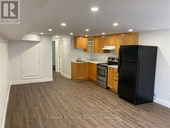 LOWER - 518 SILVERTHORN AVENUE, Toronto