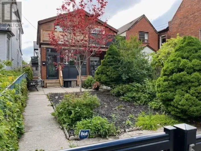 LOWER - 519 CRAWFORD STREET, Toronto