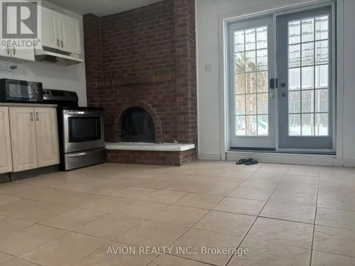 LOWER - 540 PAISLEY BOULEVARD W, Mississauga