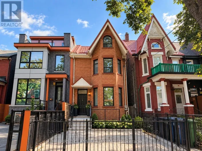 LOWER - 55 HURON STREET, Toronto