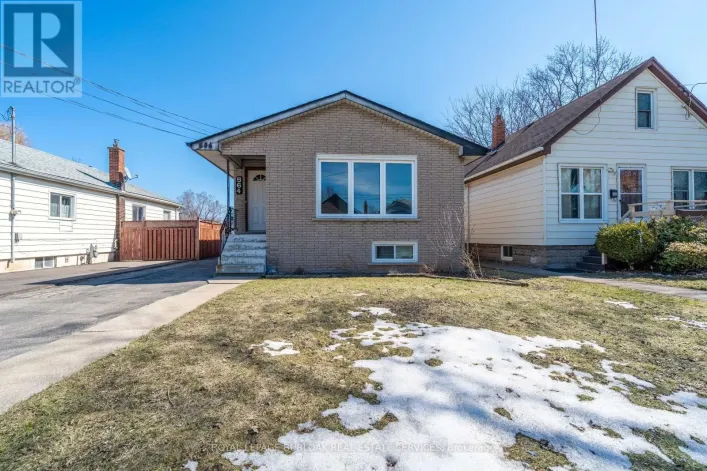 LOWER - 564 WATERLOO STREET, Hamilton