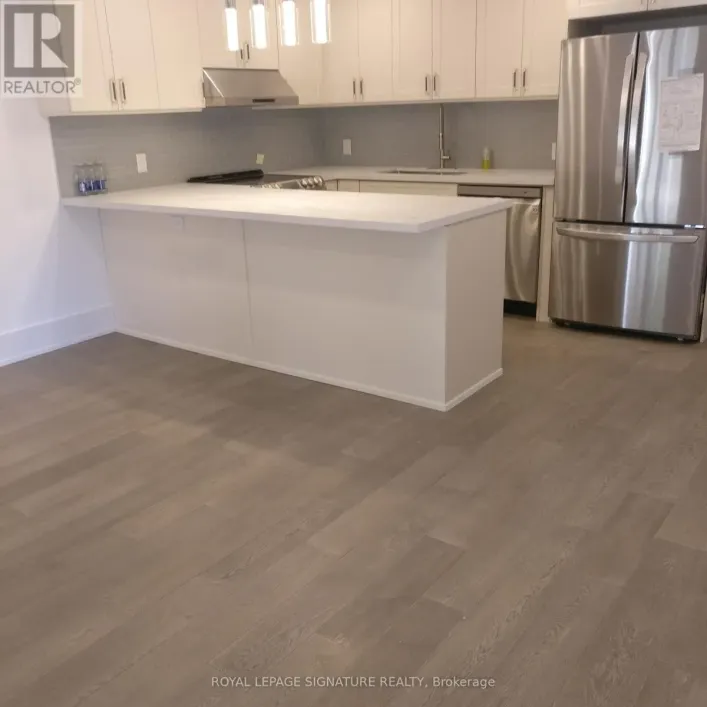 LOWER - 594 BIRCHMOUNT ROAD, Toronto