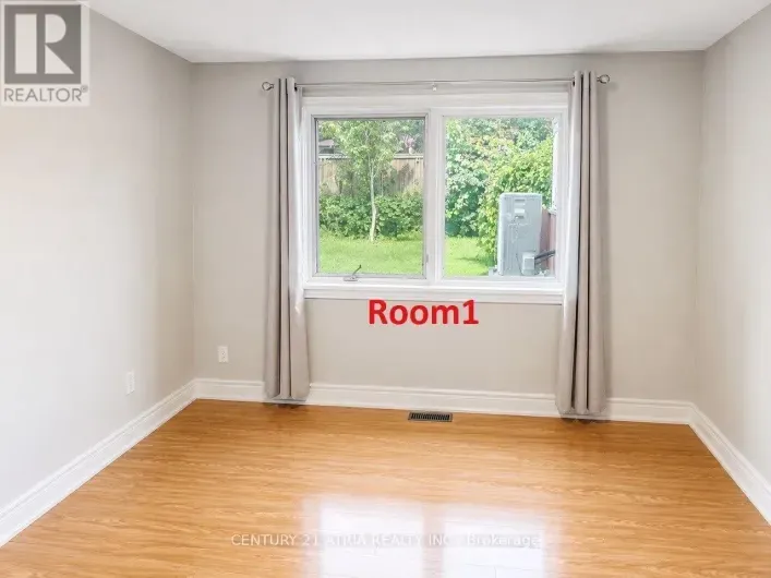 House for rent: LOWER - 60 BEACHAM CRESCENT, Toronto