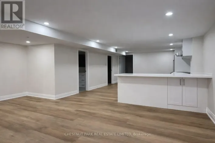 LOWER - 607 HURON STREET, Toronto