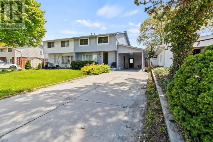 LOWER - 61 GOLDFINCH ROAD, Hamilton