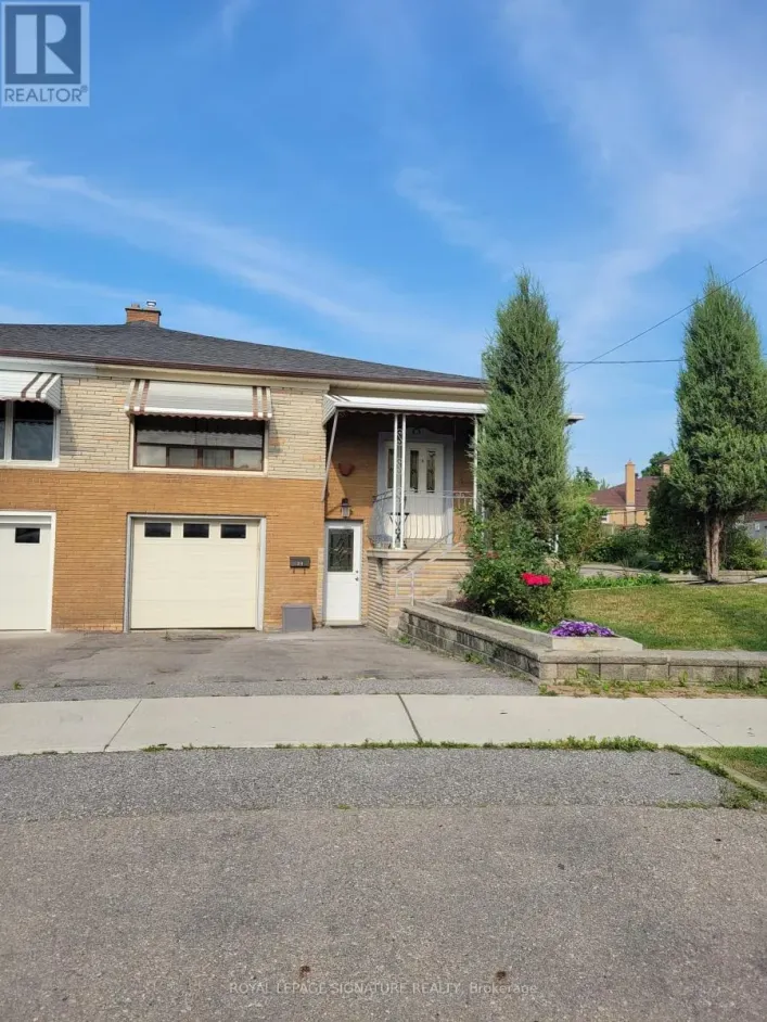 LOWER - 64 WATNEY CRESCENT, Toronto