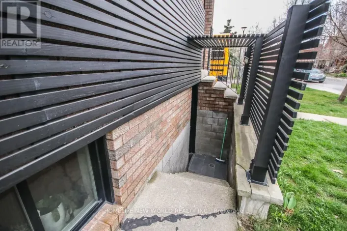 LOWER - 679 GLADSTONE AVENUE, Toronto