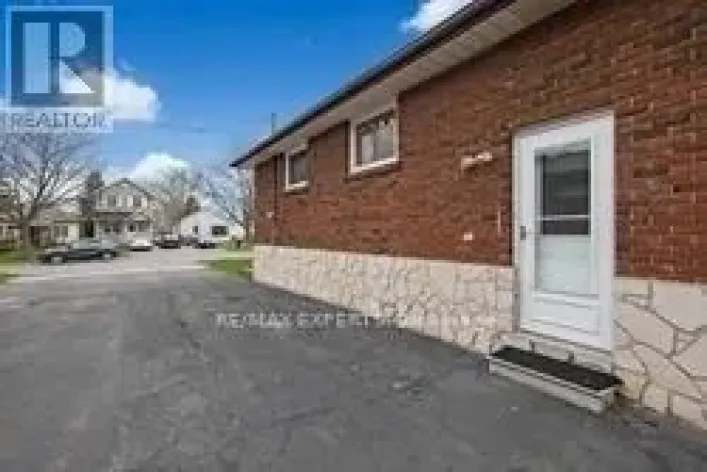 LOWER - 77 CROMWELL AVENUE, Oshawa