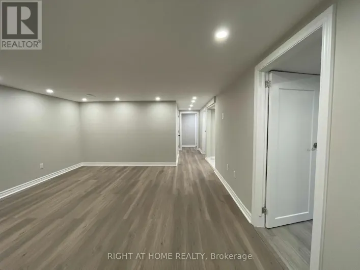 LOWER - 8 REGENCY STREET, Hamilton