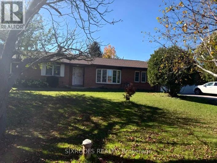 LOWER - 8 UNION STREET, Whitchurch-Stouffville