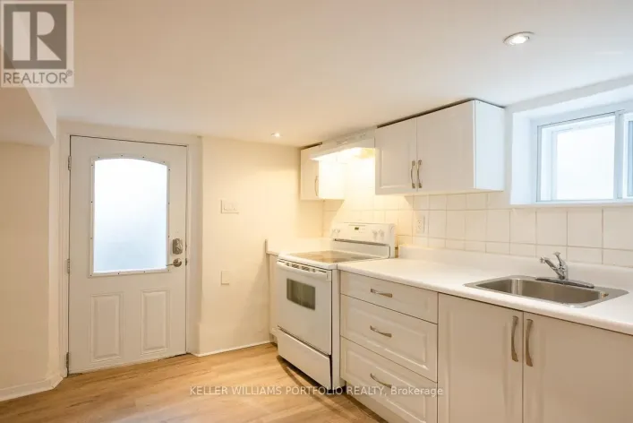 LOWER - 821 GLADSTONE AVENUE, Toronto