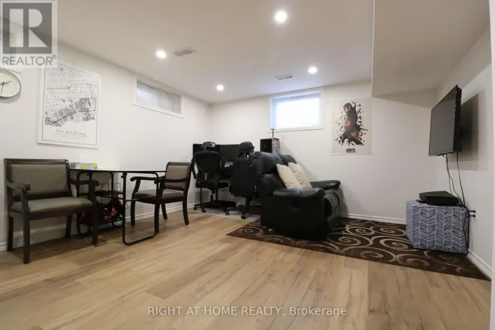 LOWER - 823 SANOK DRIVE, Pickering