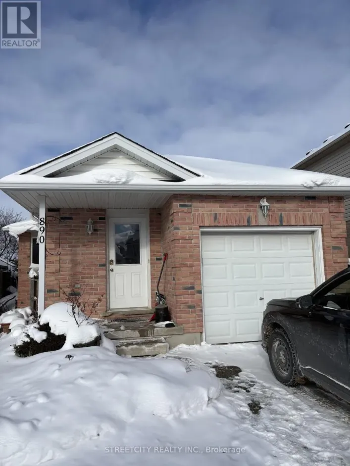 LOWER - 890 MARIGOLD STREET, London North